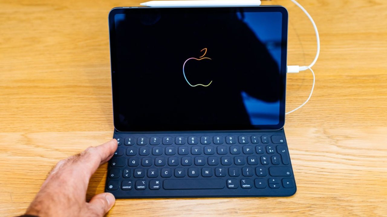 Best Ipad Keyboards For 2020 The Plug Hellotech