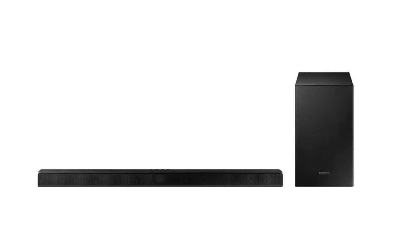 Soundbar vs Speakers: Which Sound System Should You - The Plug - HelloTech